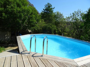 Appartement de 2 chambres avec piscine privee spa et jardin clos a Saint Pierre Lafeuille